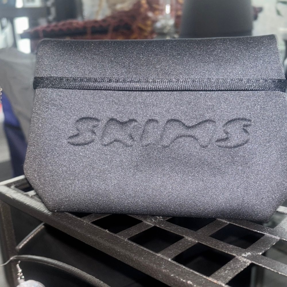SKIMS Black Cosmetic Bag with Textured Finish